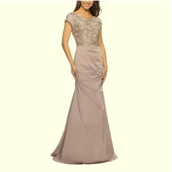 La Femme Short Sleeve Beaded Embroidered Trumpet Gown - Champagne - size 12 - Picture 10 of 10